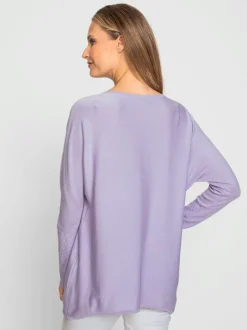 Pull avec col rond et manches chauve-souris en tricot doux