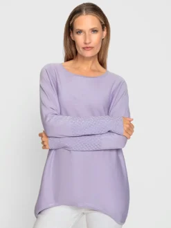Pull avec col rond et manches chauve-souris en tricot doux