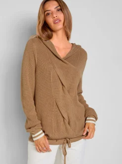 Pull à capuche motif torsadé avec encolure en V