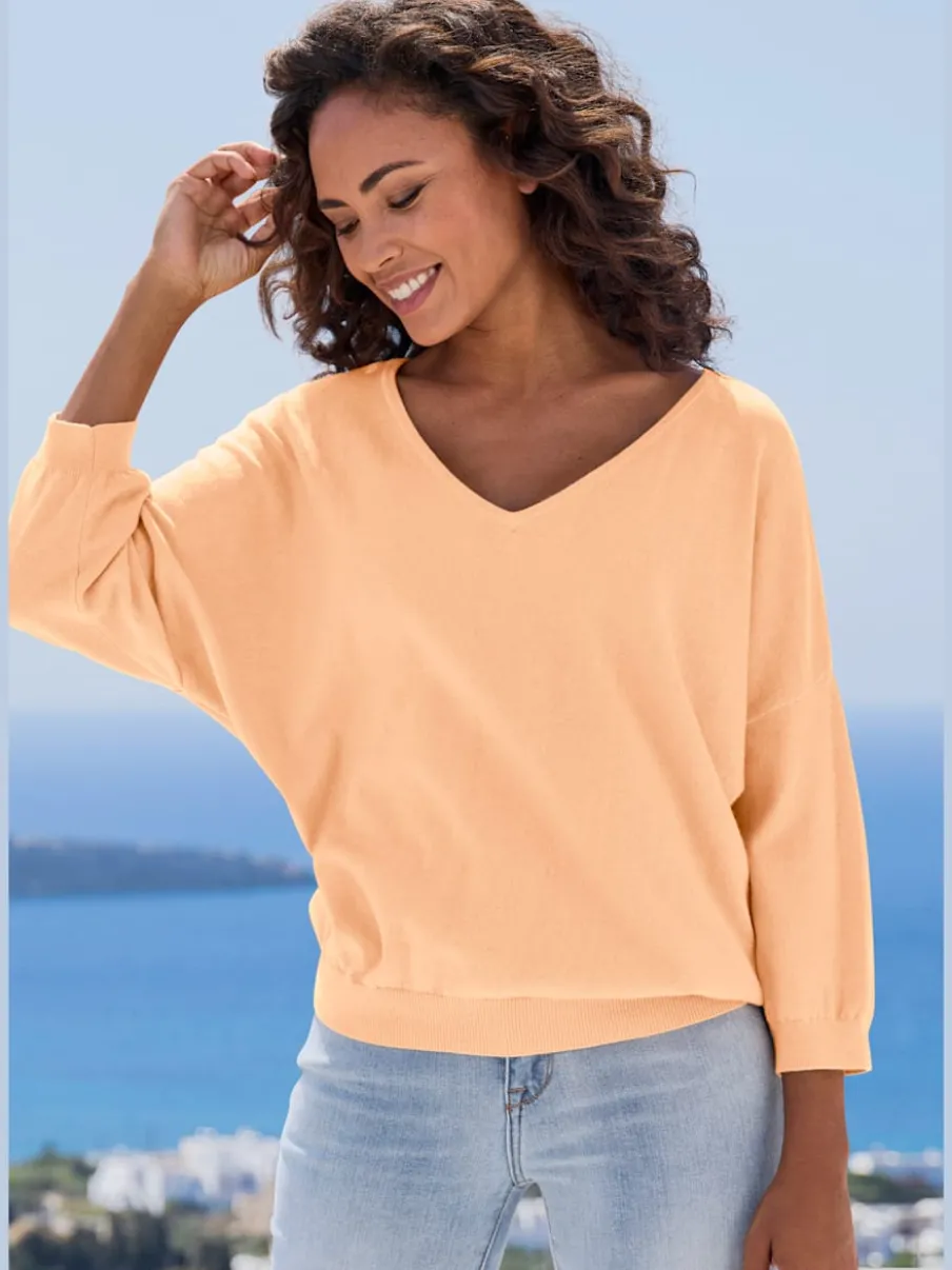 Pull chauve-souris avec encolure V et manches 3/4 en tricot doux