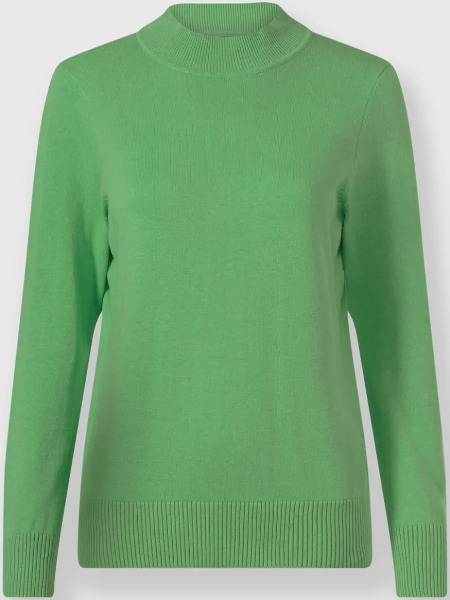 Pull à col montant en tricot fin doux côtelé