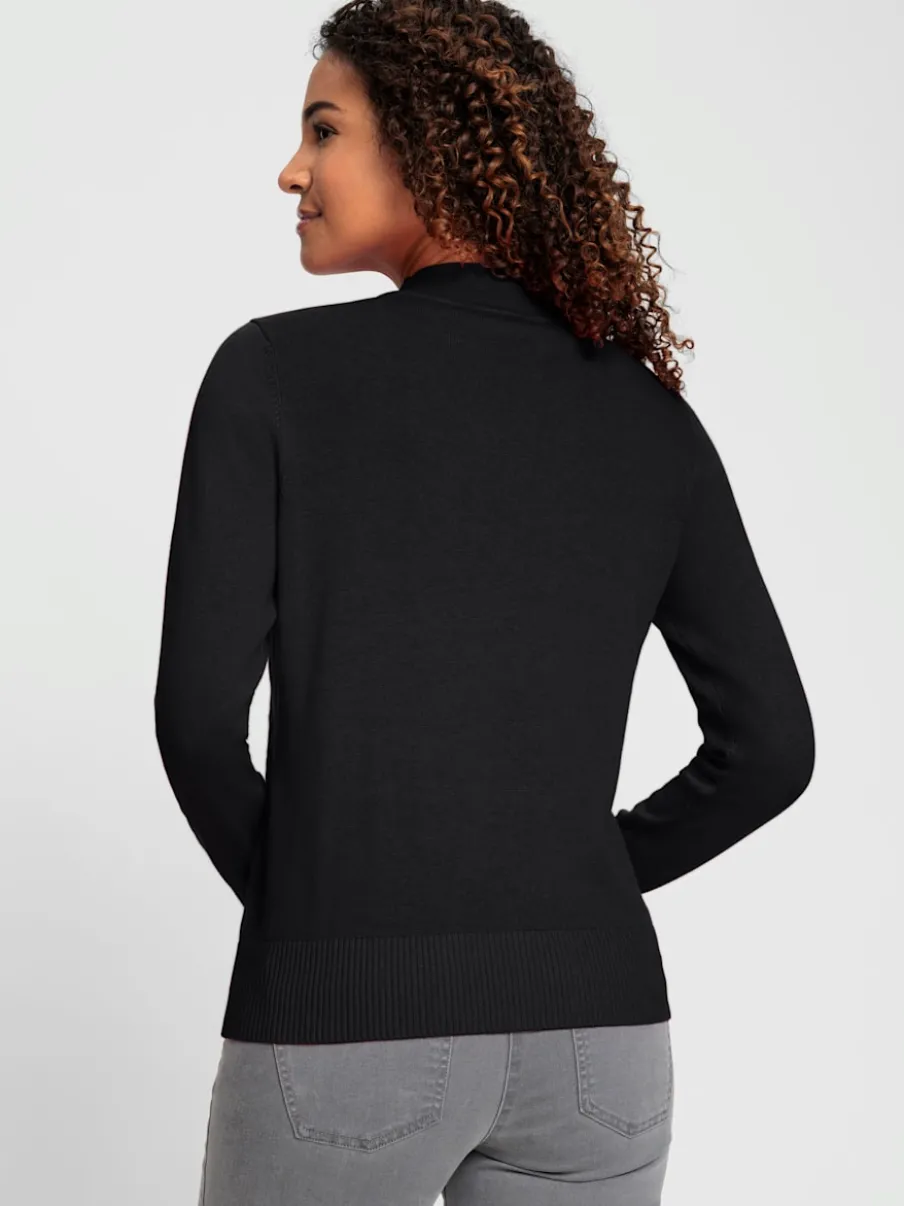 Pull à col montant en tricot fin doux côtelé