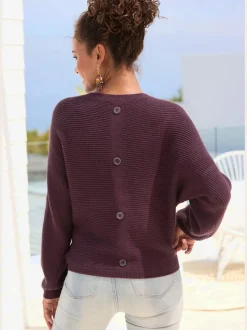 Pull col rond avec manches chauve-souris et ourlet droit en tricot côtelé