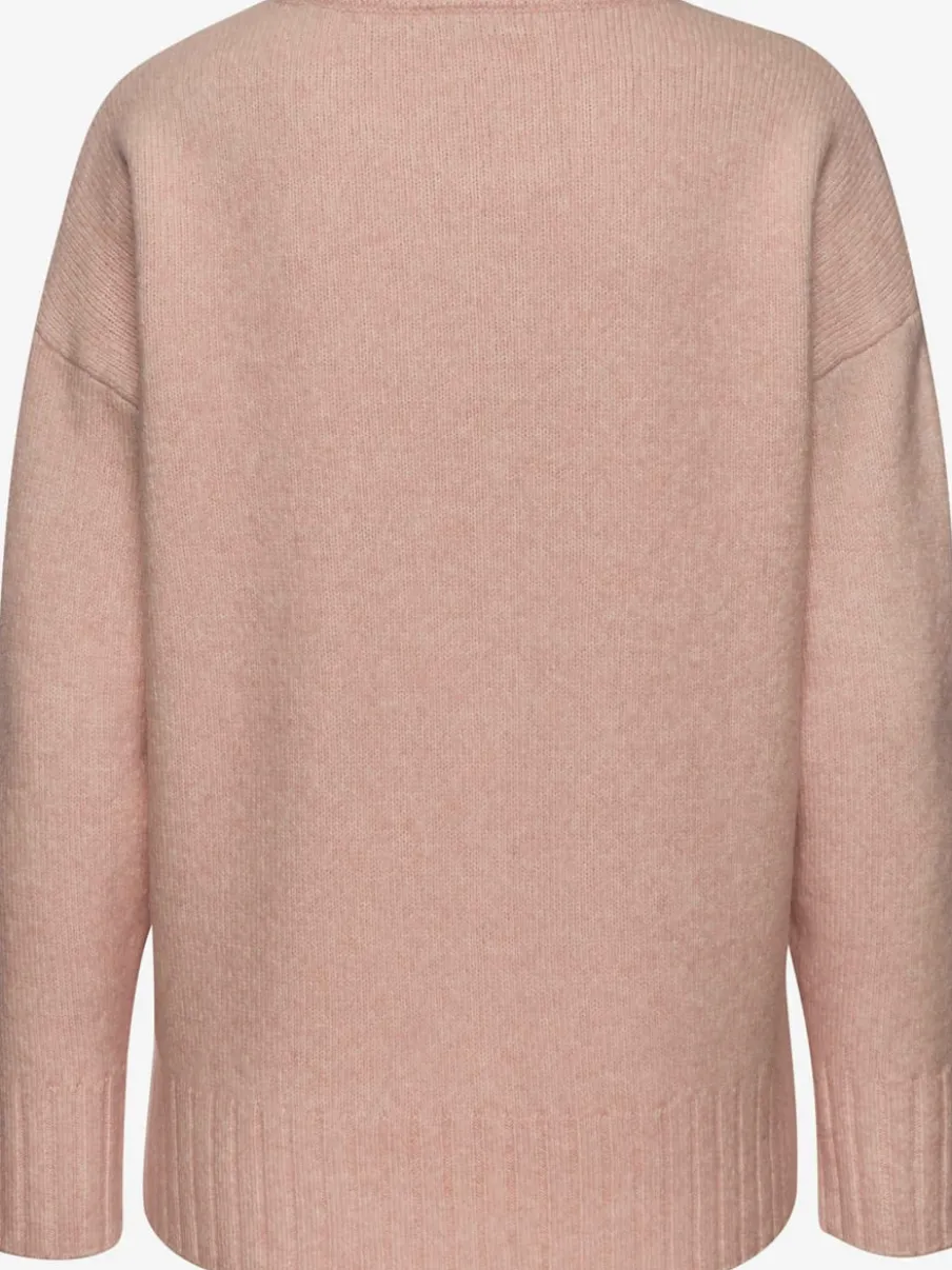 Pull col rond avec manches longues et coutures décoratives