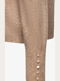 Pull col rond avec manches longues et boutons doux