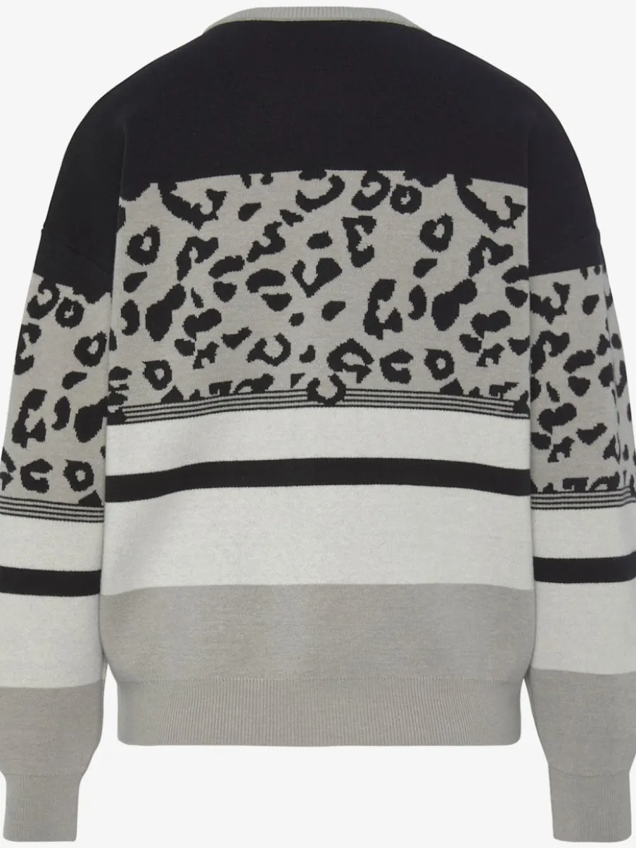 Pull col rond à motifs léopard avec bords-côtes doux et coupe décontractée