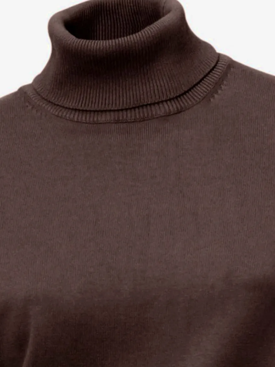 Pull à col roulé en tricot doux manches longues