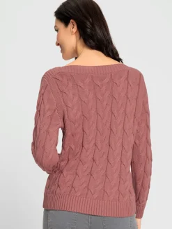 Pull en maille torsadée avec encolure en U côtelée