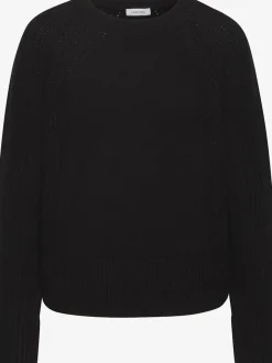 Pull en tricot avec encolure ronde et manches longues