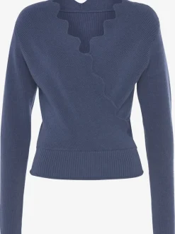 Pull en tricot à bord ondulé avec manches longues et tricot doux