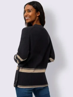 Pull en tricot côtelé avec encolure ronde et rayures