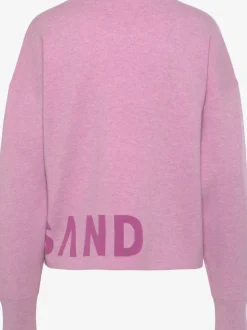 Pull en tricot doux avec encolure ronde et manches longues