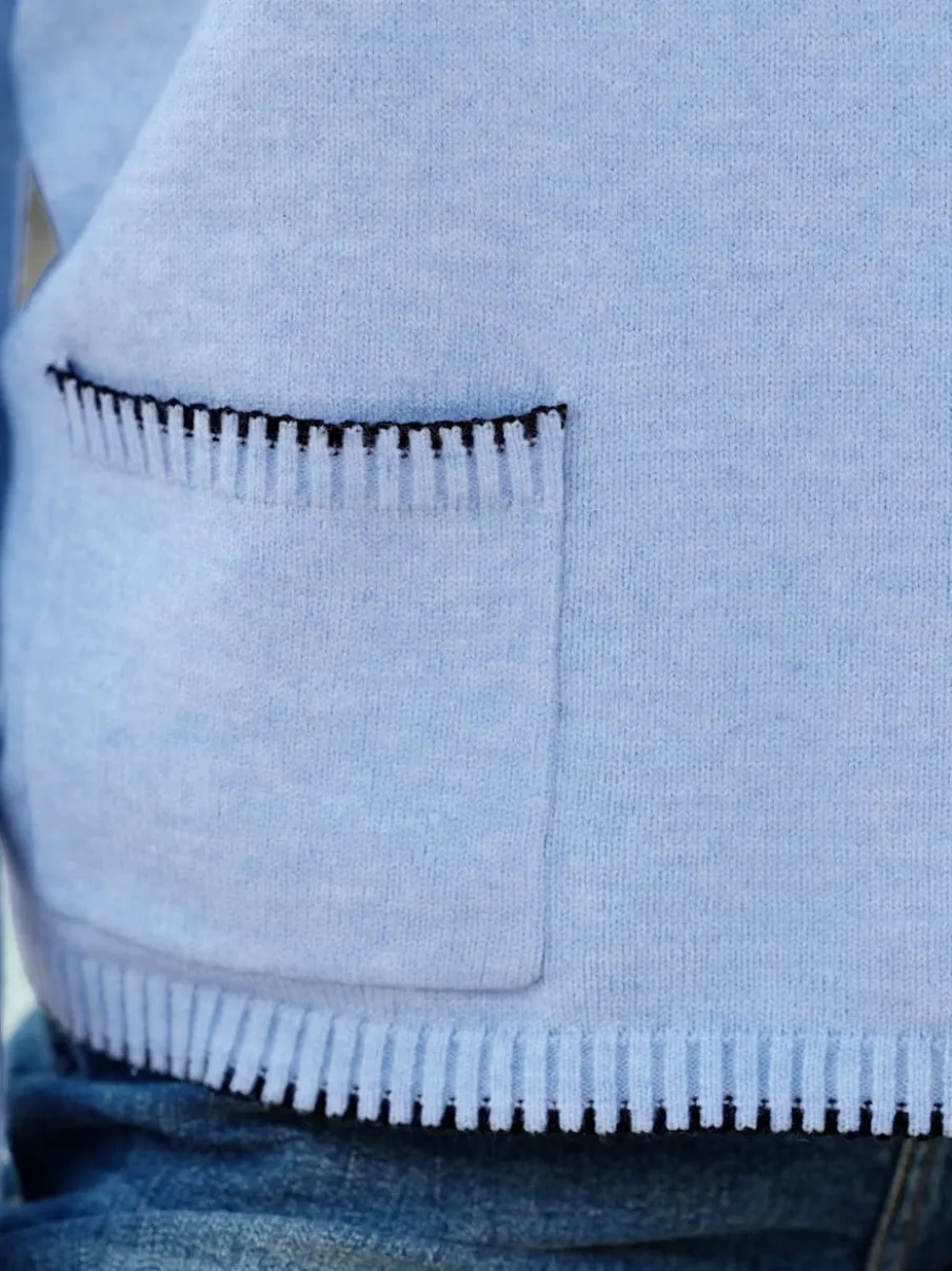 Pull en tricot doux à encolure en V et poches