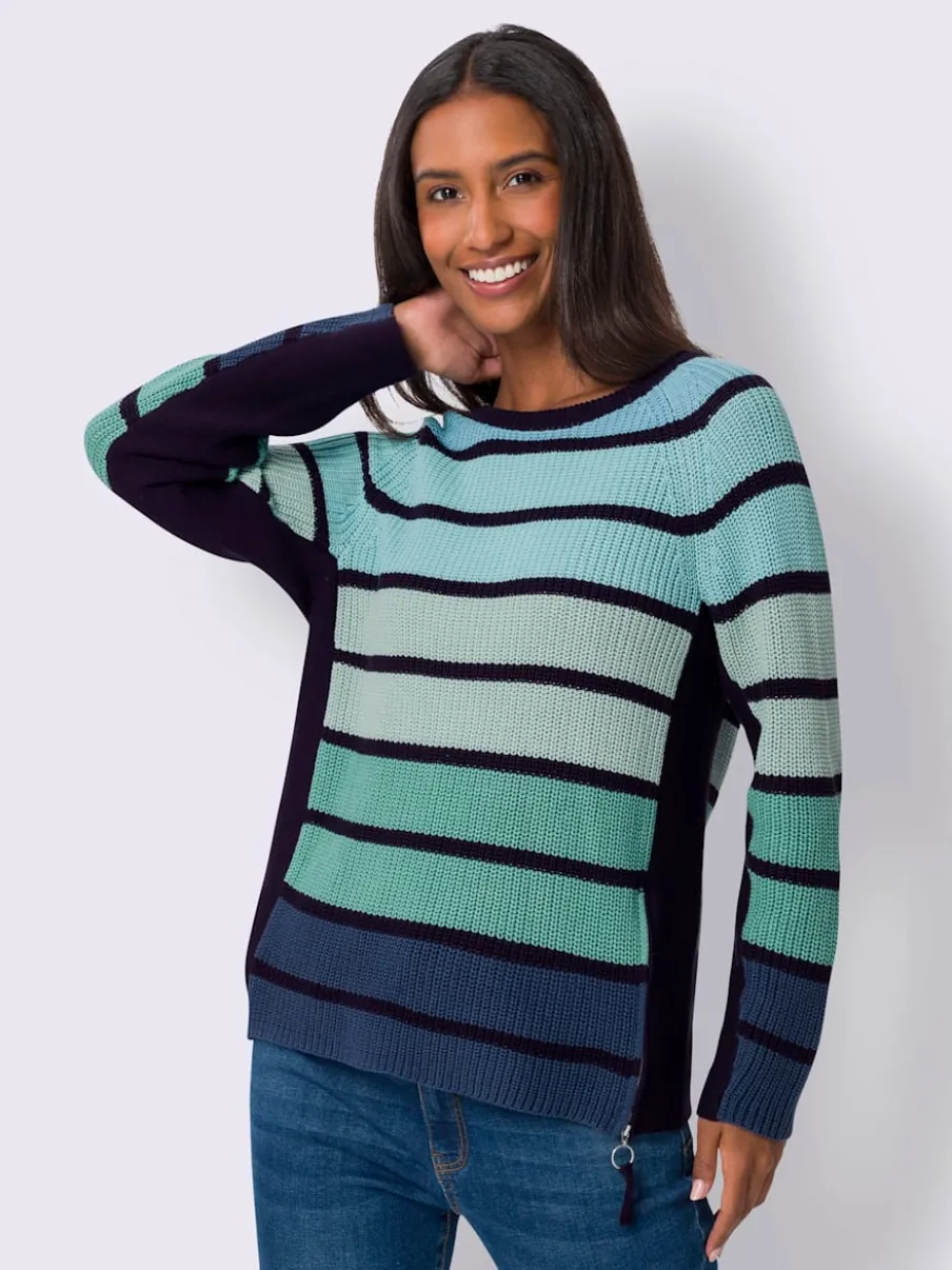 Pull en tricot doux à rayures avec empiècements latéraux