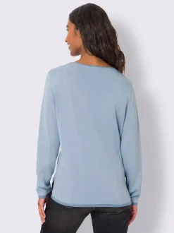 Pull en tricot fin avec encolure en V et manches longues