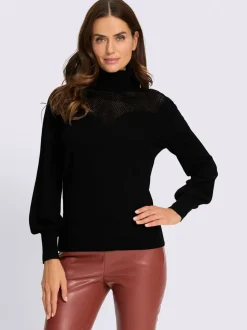 Pull en tricot fin motif ajouré transparent discret