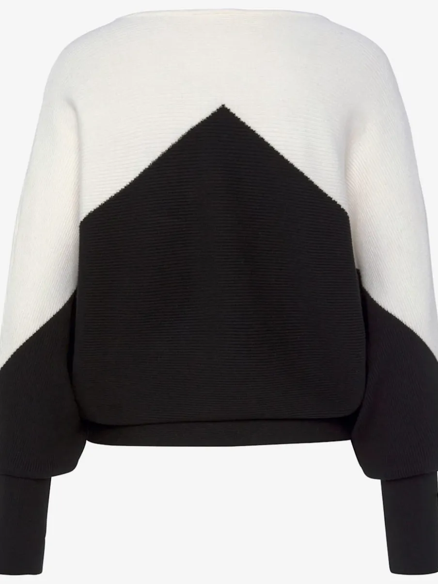 Pull en tricot large à encolure bateau avec bord-côte aux manches