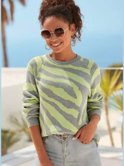 Pull en tricot rayé avec encolure ronde et manches longues