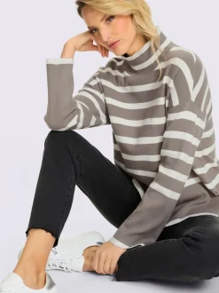 Pull à rayures avec col montant et manches longues