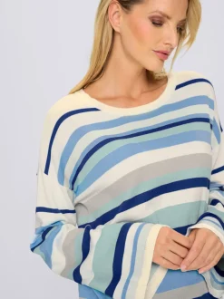 Pull à rayures avec encolure ronde et manches trompette
