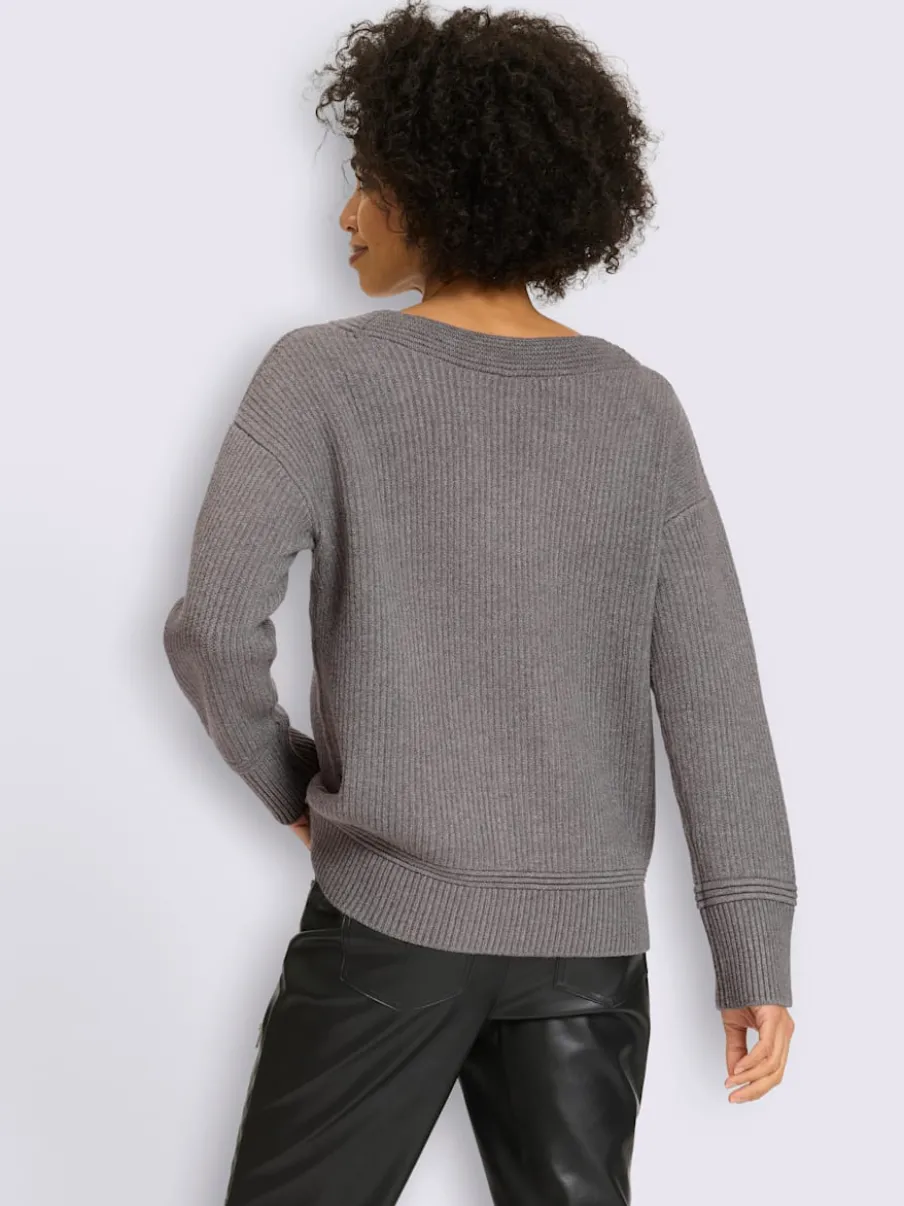 Pull superbe mélange de matières