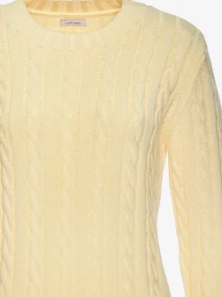 Pull torsadé à encolure ronde avec manches longues et bords-côtes