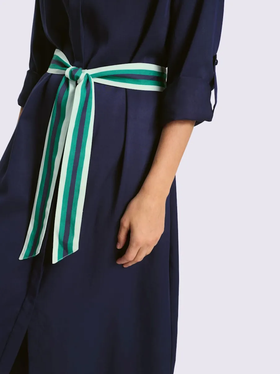 Robe-chemisier en lyocell avec col chemise et ceinture nouée