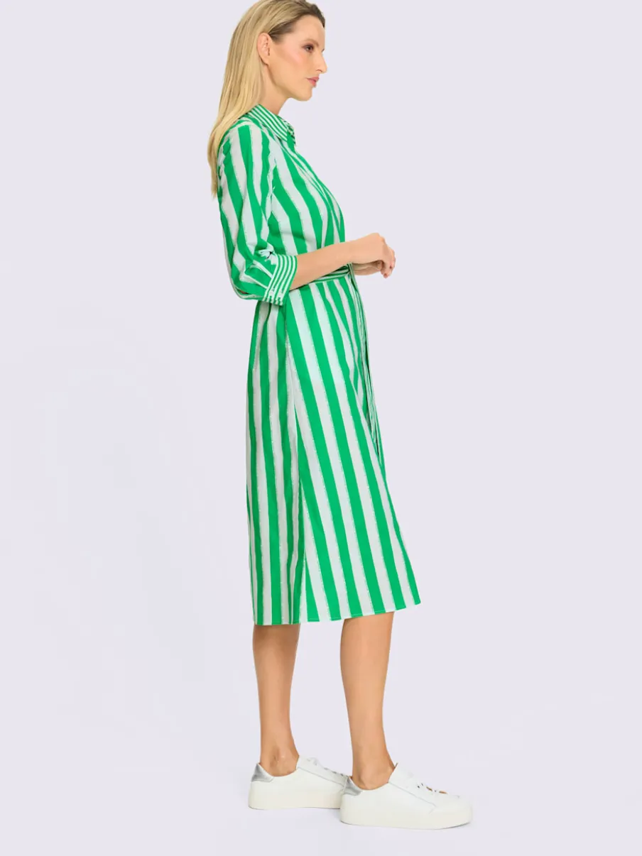 Robe chemisier rayée avec col chemise et poches