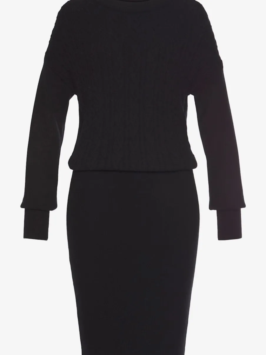Robe courte en tricot à encolure ronde et manches longues