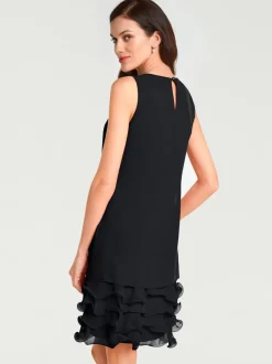 Robe de cocktail à encolure ronde et sans manches avec volants