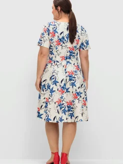 Robe de cocktail joli motif floral