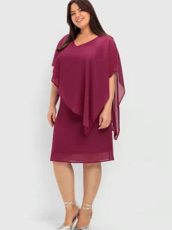 Robe de cocktail style cape