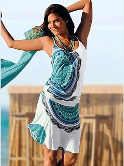 Robe de plage décontractée avec motifs estivaux et bretelles ajustables