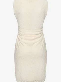 Robe de soirée ajustée à encolure en U et dentelle douce