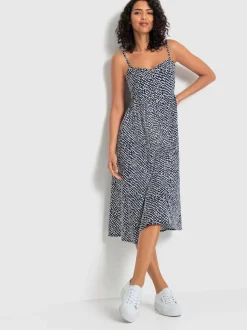 Robe d'été avec bretelles spaghetti et patte de boutonnage