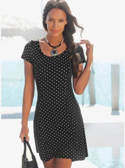 Robe d'été avec manches courtes et motif à pois