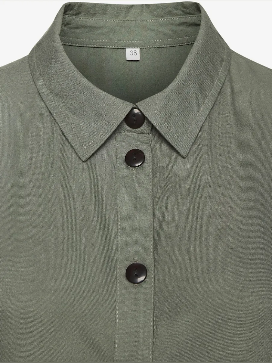 Robe d'été col chemisier boutonnée en viscose fluide