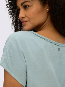 Robe d'été encolure en v affinante