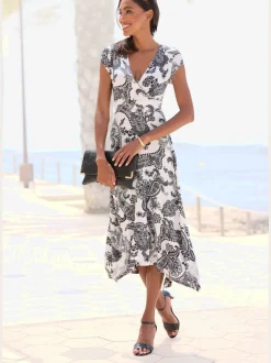 Robe d'été à encolure en V avec imprimé en viscose douce