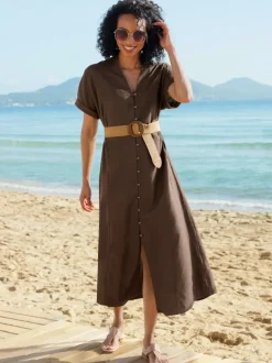 Robe d'été en lin léger avec col chemise et boutonnière