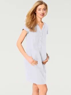 Robe d'été en pur lin avec encolure ronde et poches