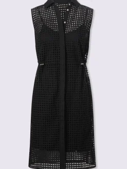Robe d'été légère à col chemise et broderie ajourée