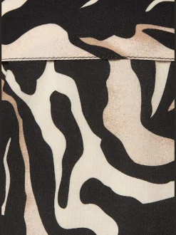 Robe d'été à petit col chemisier avec manches courtes et imprimé animalier