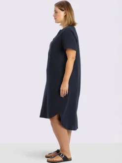 Robe en coton col v avec patte de boutonnage