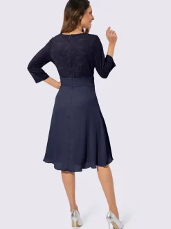 Robe en dentelle qualité tissée