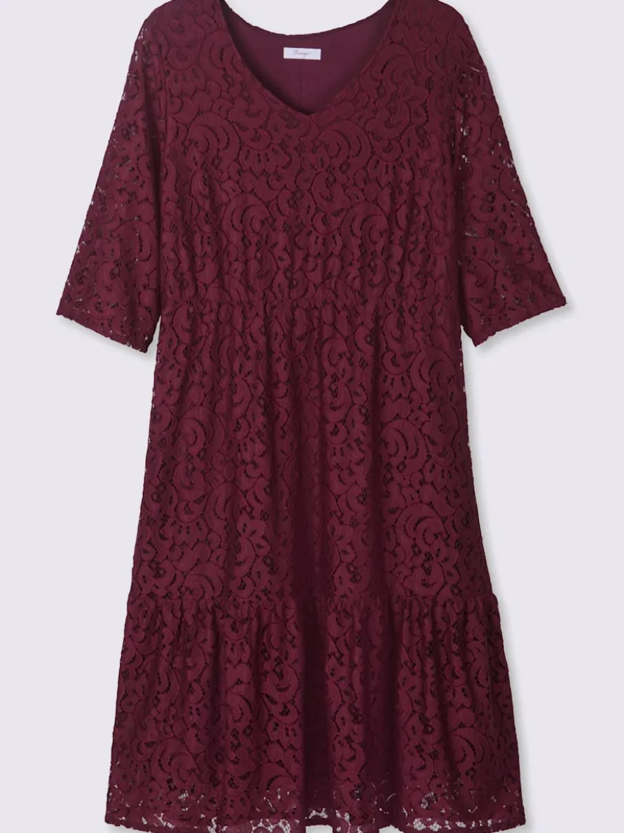 Robe en dentelle superbe dentelle