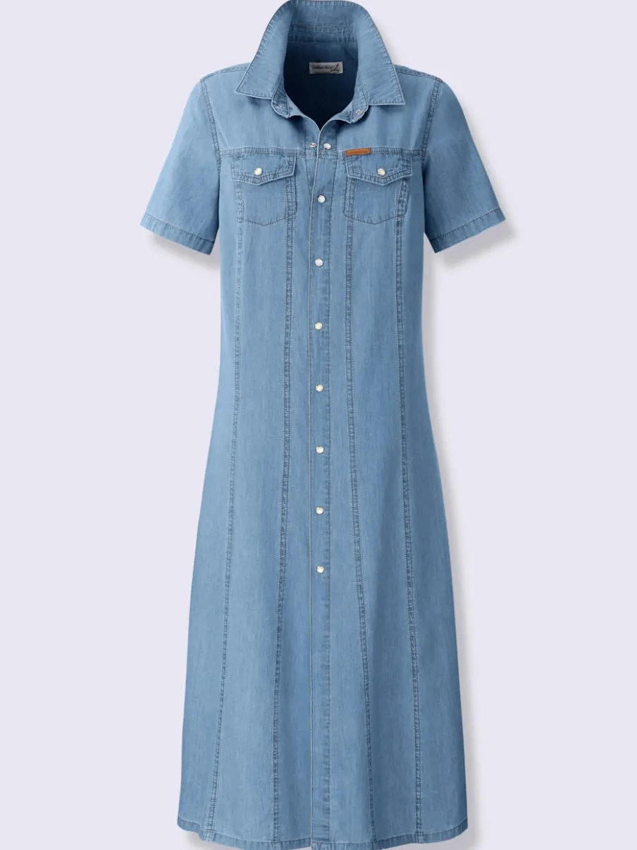 Robe en jean à col chemise et manches courtes avec poches poitrine