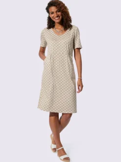 Robe en jersey avec encolure en V et poches