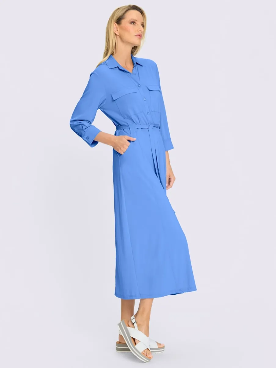 Robe en jersey à col chemise et manches trois quarts