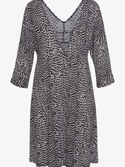 Robe en jersey à col V dégagé avec manches 3/4 fendues